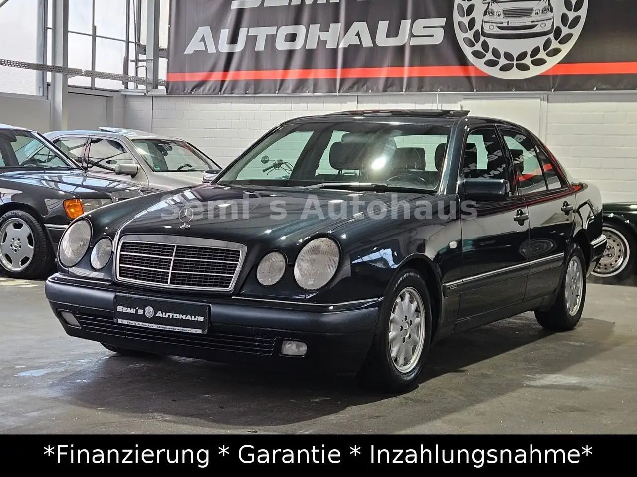 Mercedes-Benz E 240