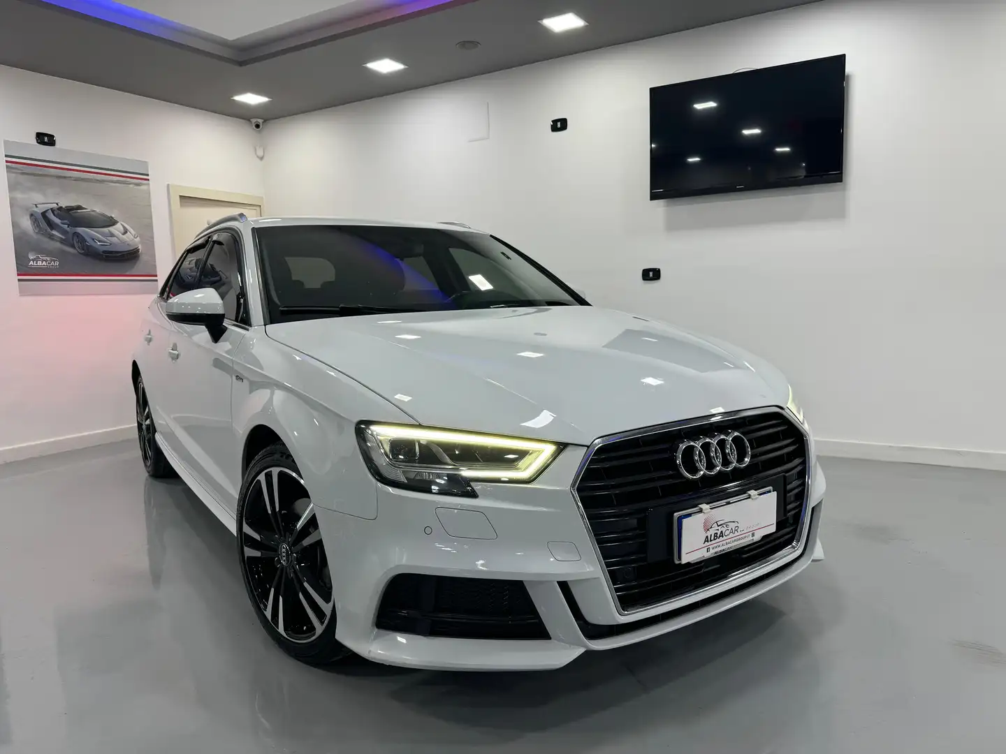 Audi A3 Sportback 30 1.6 tdi 116cv s-tronic S-Line Wit - 1