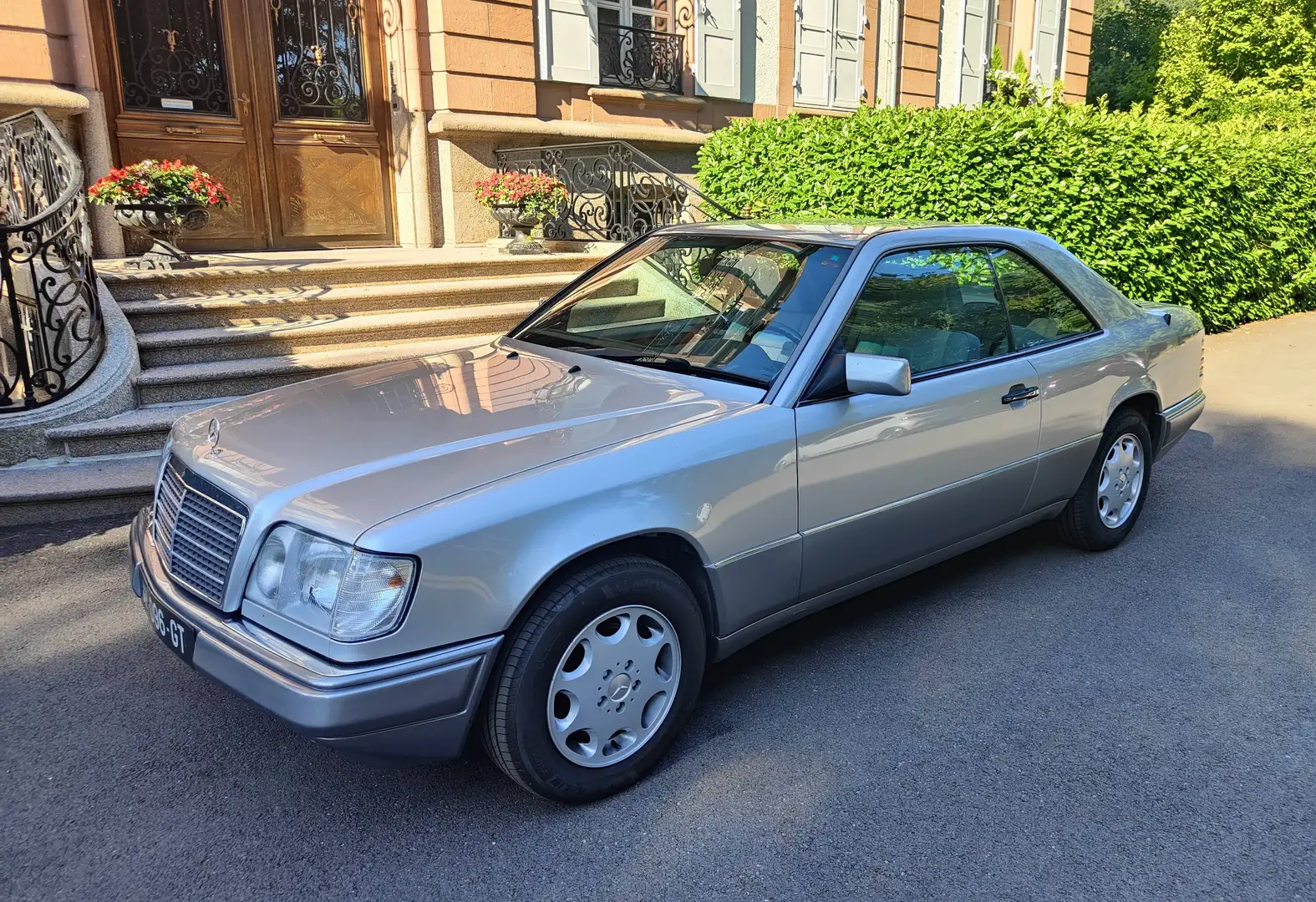 Mercedes-Benz CE 220 220 CE Silber - 1