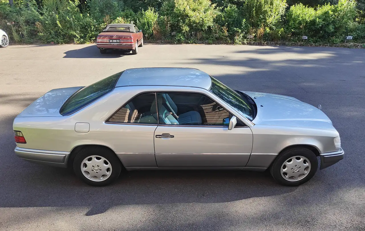 Mercedes-Benz CE 220 220 CE, foto 4