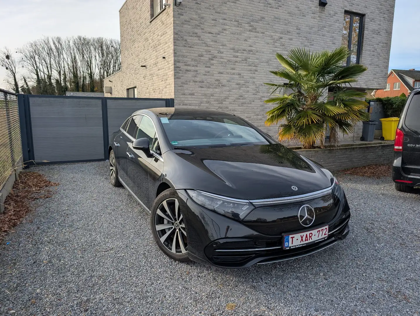 Mercedes-Benz EQS 107.8 kWh 450+ Business Line Zwart - 1
