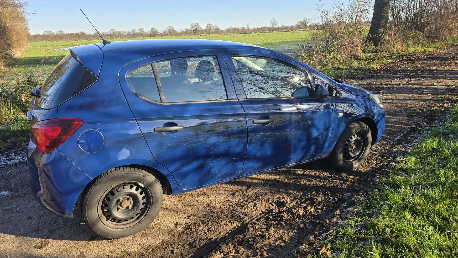Opel Corsa-e Blau - 1