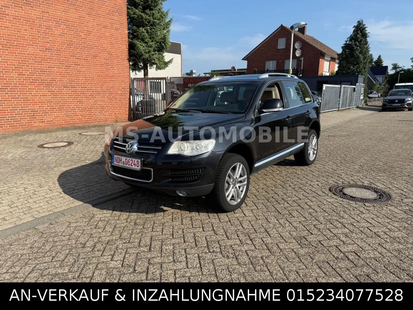 Volkswagen Touareg TOUAREG * 3.0 V6 TDI * 239 PS * LEDER*XENON*AHK* Schwarz - 1