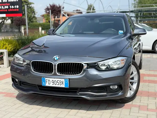 BMW 320 320d Touring Business Advantage aut.