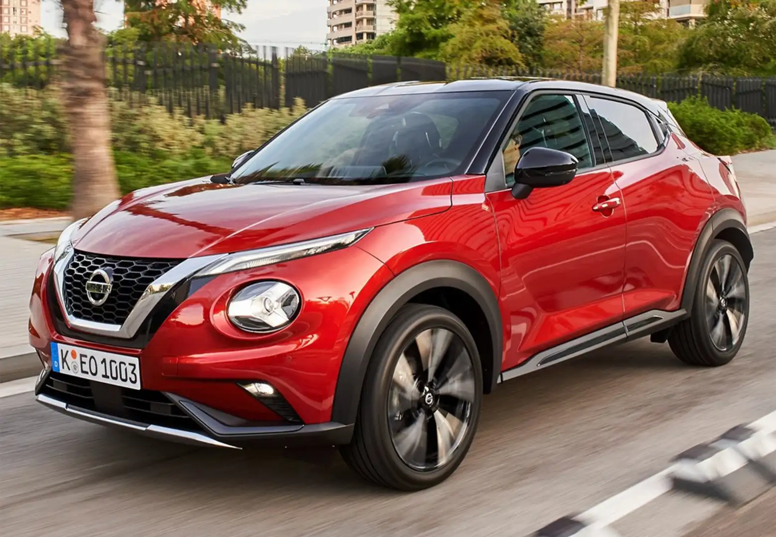 Nissan Juke 1.0 DIG-T Acenta 4x2 DCT 7 114 - 1