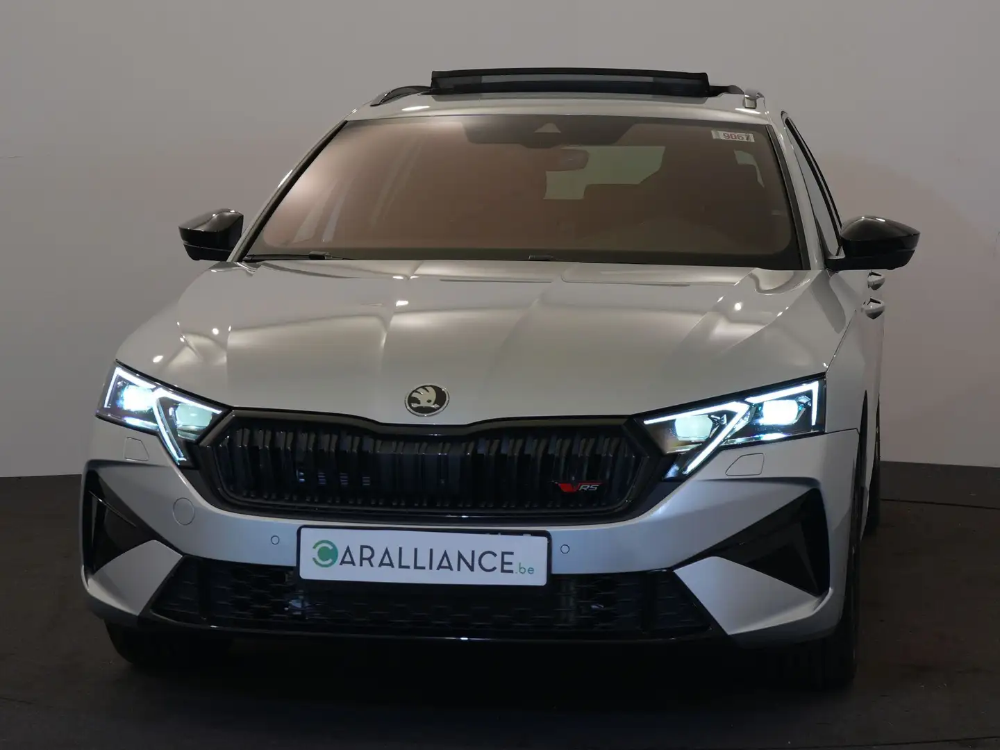 Skoda Octavia VRS 2.0TSI|DSG|Attelage|360°|AssistedDrive+|Canton Zilver - 2