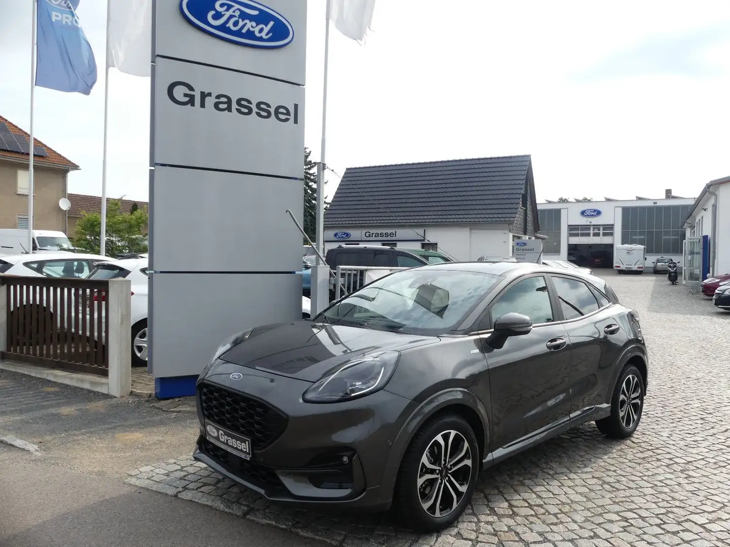 Ford Puma ST-Line Grijs - 1
