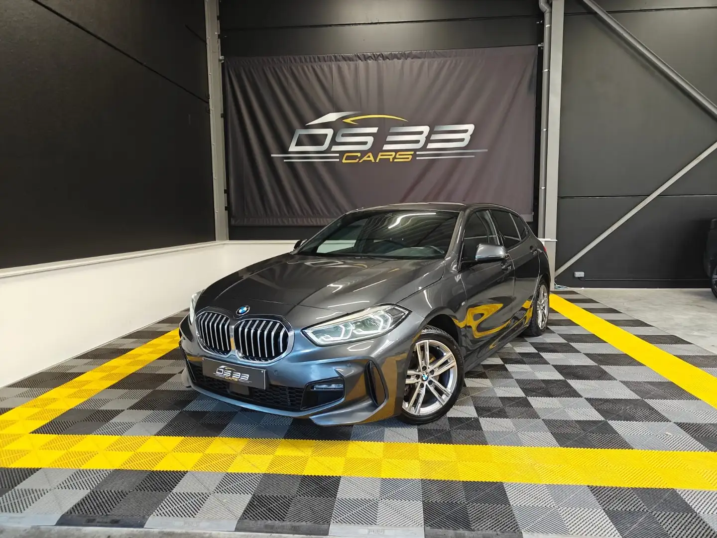 BMW 118 dAS M-pack/LED/Leder/Ambi/PDC/Apple/Cruise Gris - 1