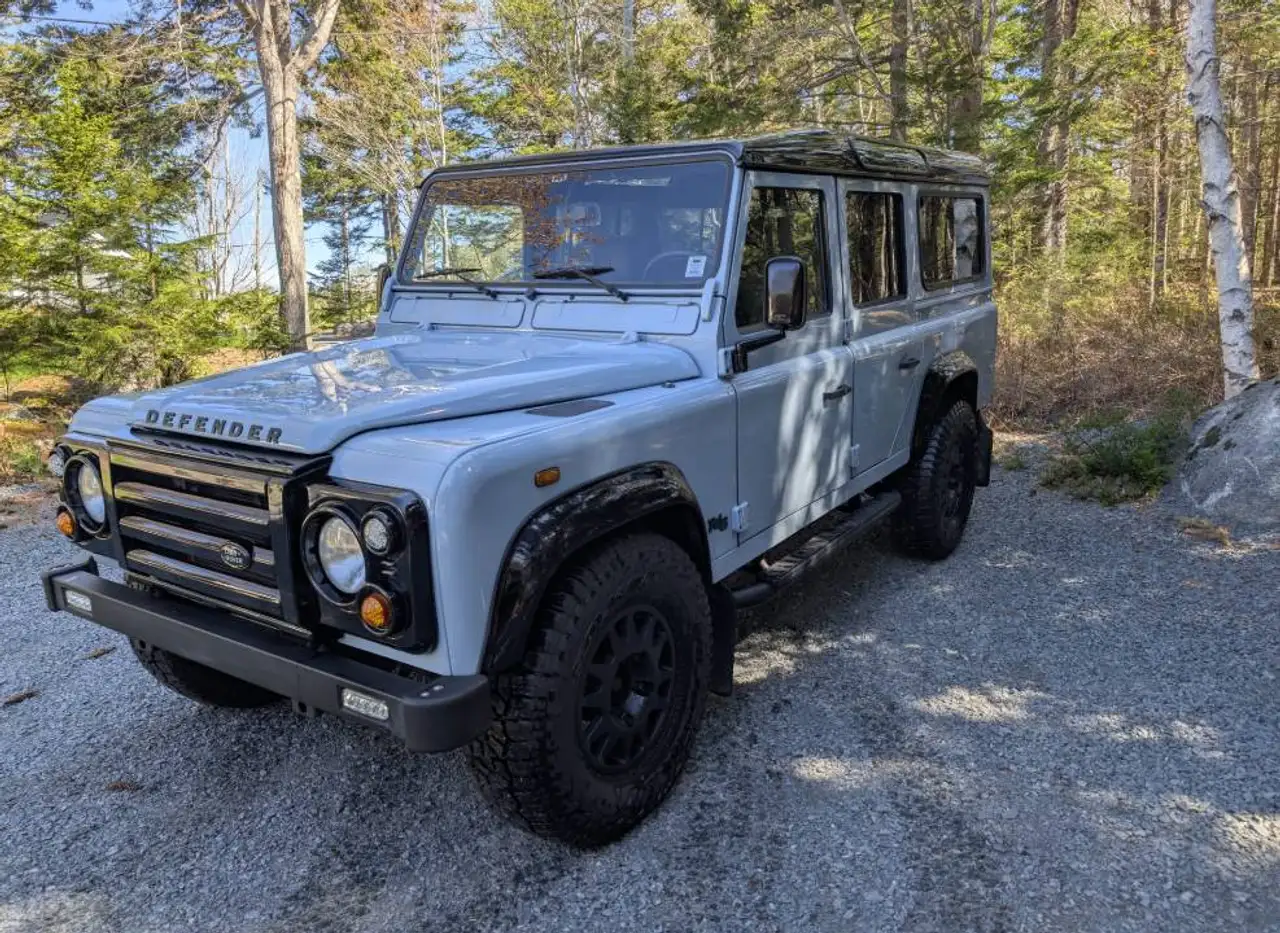 2002 Land Rover Defender
