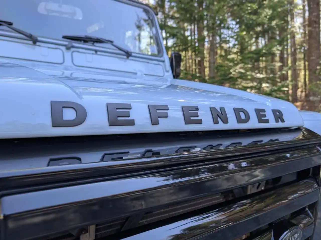Land Rover Defender снимка Land Rover Defender