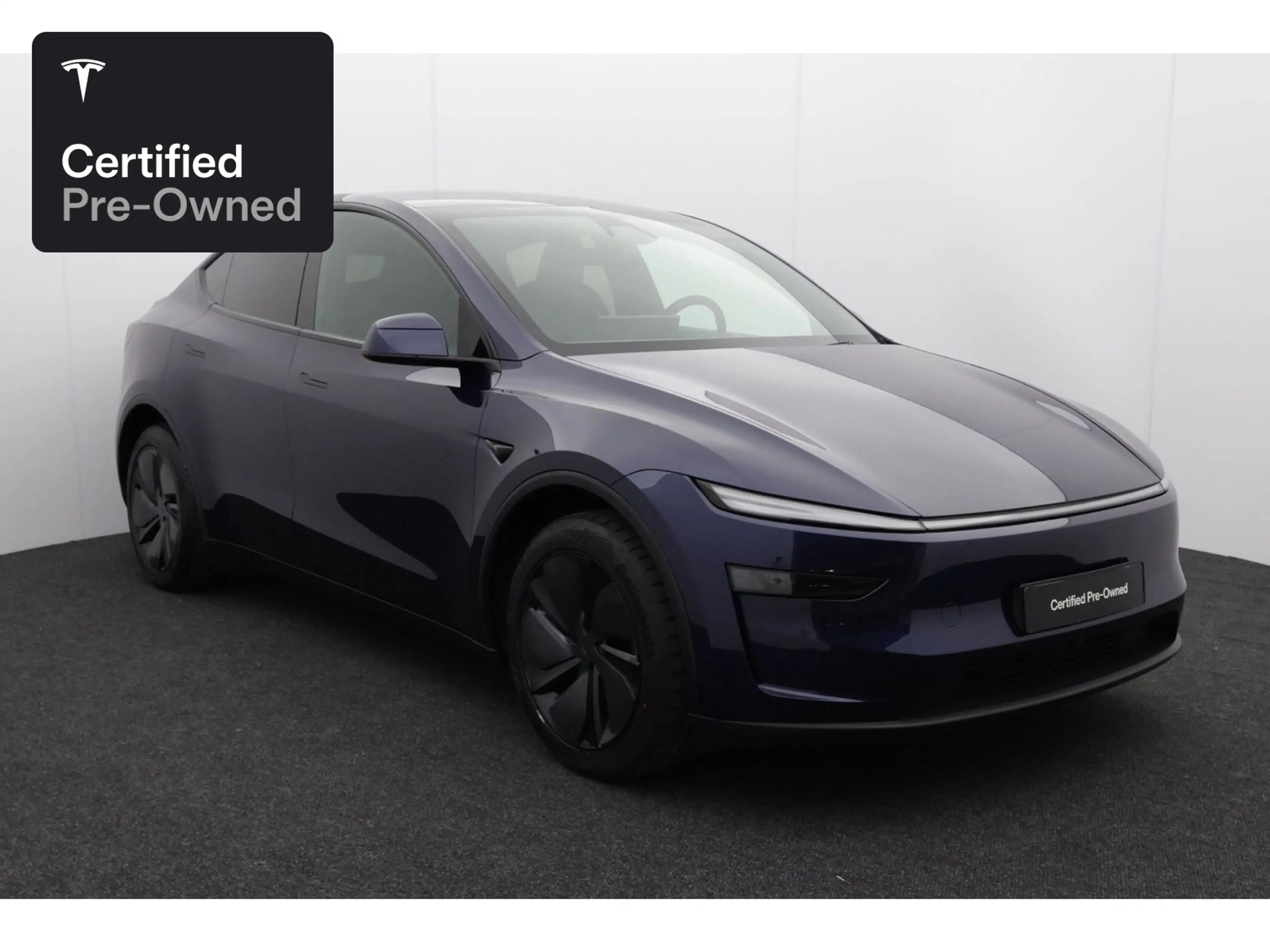 Tesla Model Y Long Range AWD "Certified Pre-Owned" — photo 3