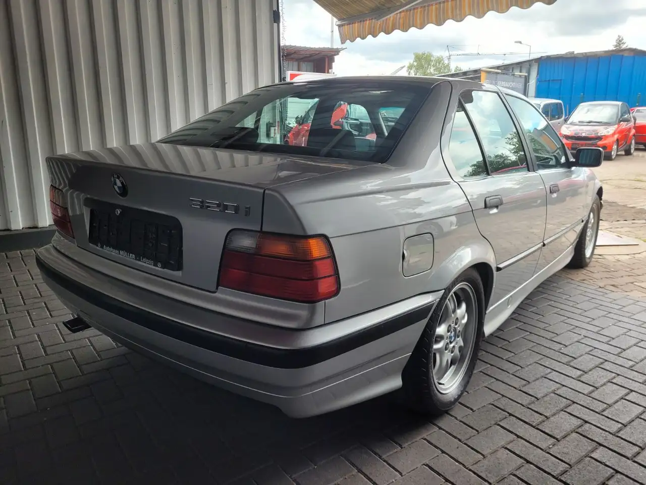BMW 320 *SEHR GEPFLEGT*SCHIEBEDACH*SCHECKHEFT*2.BESIT, foto 12