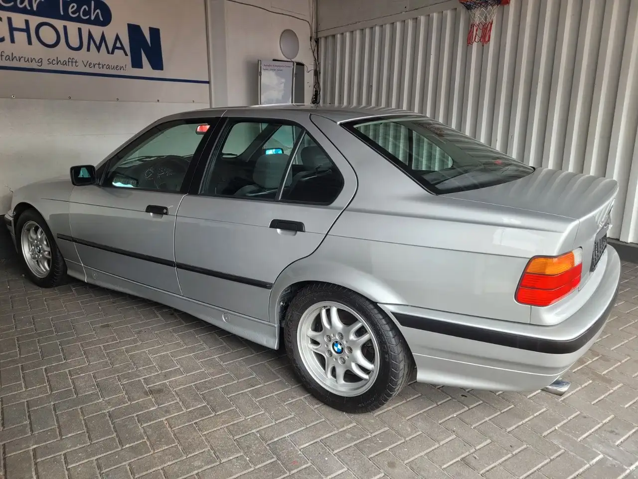 BMW 320 *SEHR GEPFLEGT*SCHIEBEDACH*SCHECKHEFT*2.BESIT, foto 7