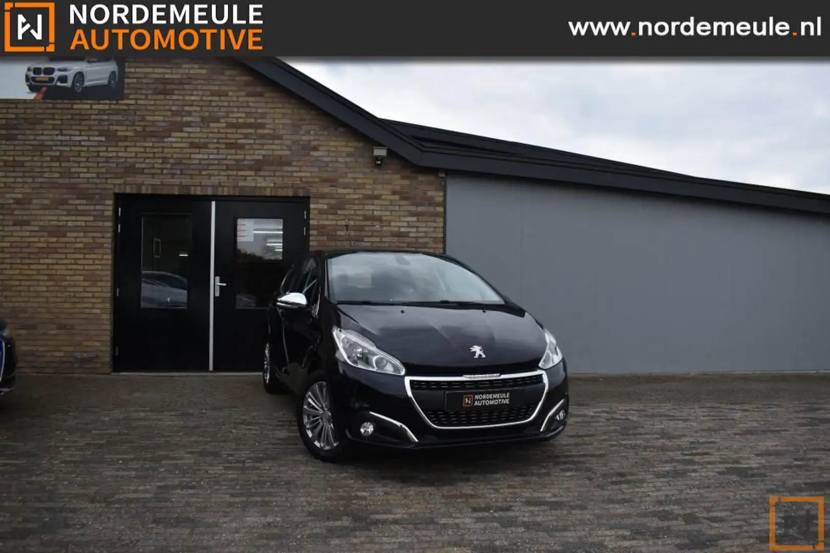 Peugeot 208 1.2 PURETECH GT-LINE, AUT, A/C, Navi, Carplay Blauw - 1