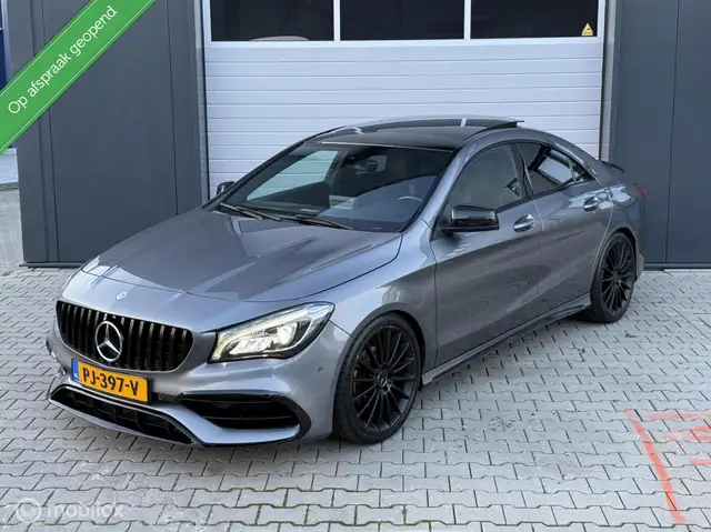 Mercedes-Benz CLA 180 AMG| Pano| CarPlay| Stoelverwarming