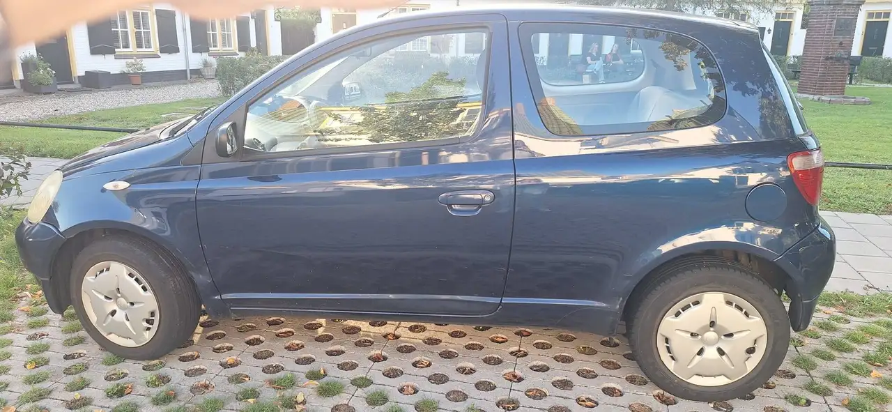 Toyota Yaris 1.3-16V VVT-i Luna, foto 4