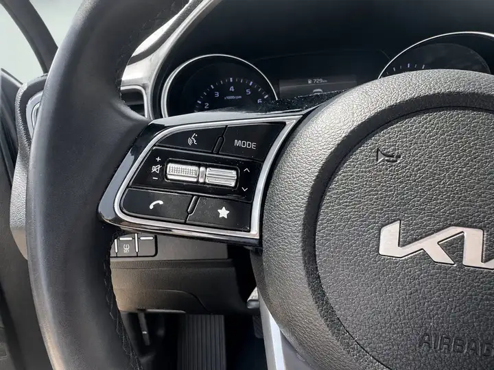 Kia cee'd 2025, foto 13