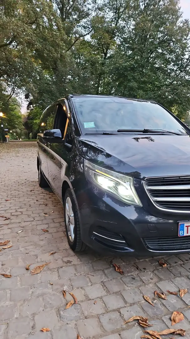 Mercedes-Benz V 220 CDI LWB Avantgarde - 1