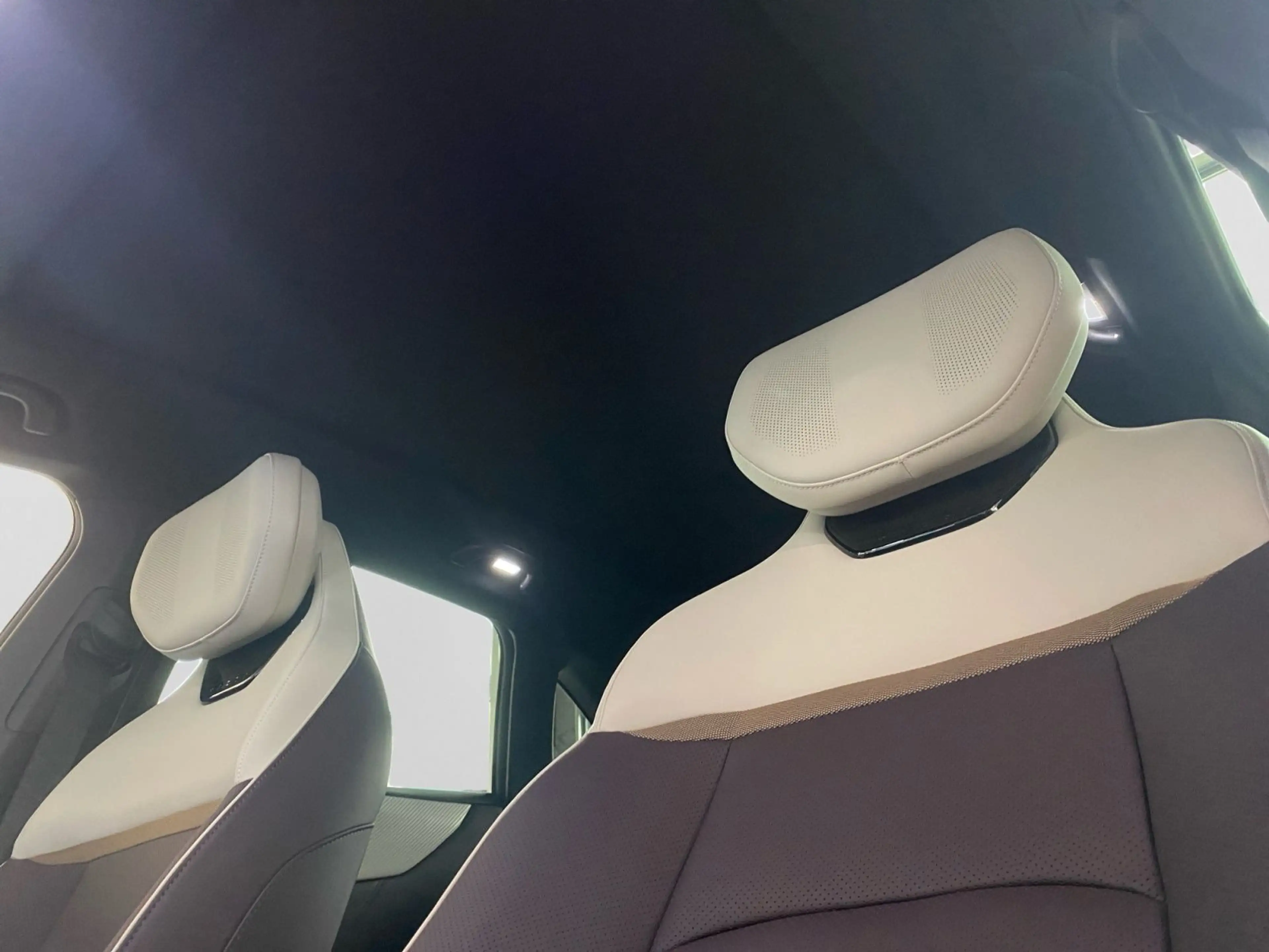 Mazda CX-6e 258PS EV Takumi Plus — photo 13