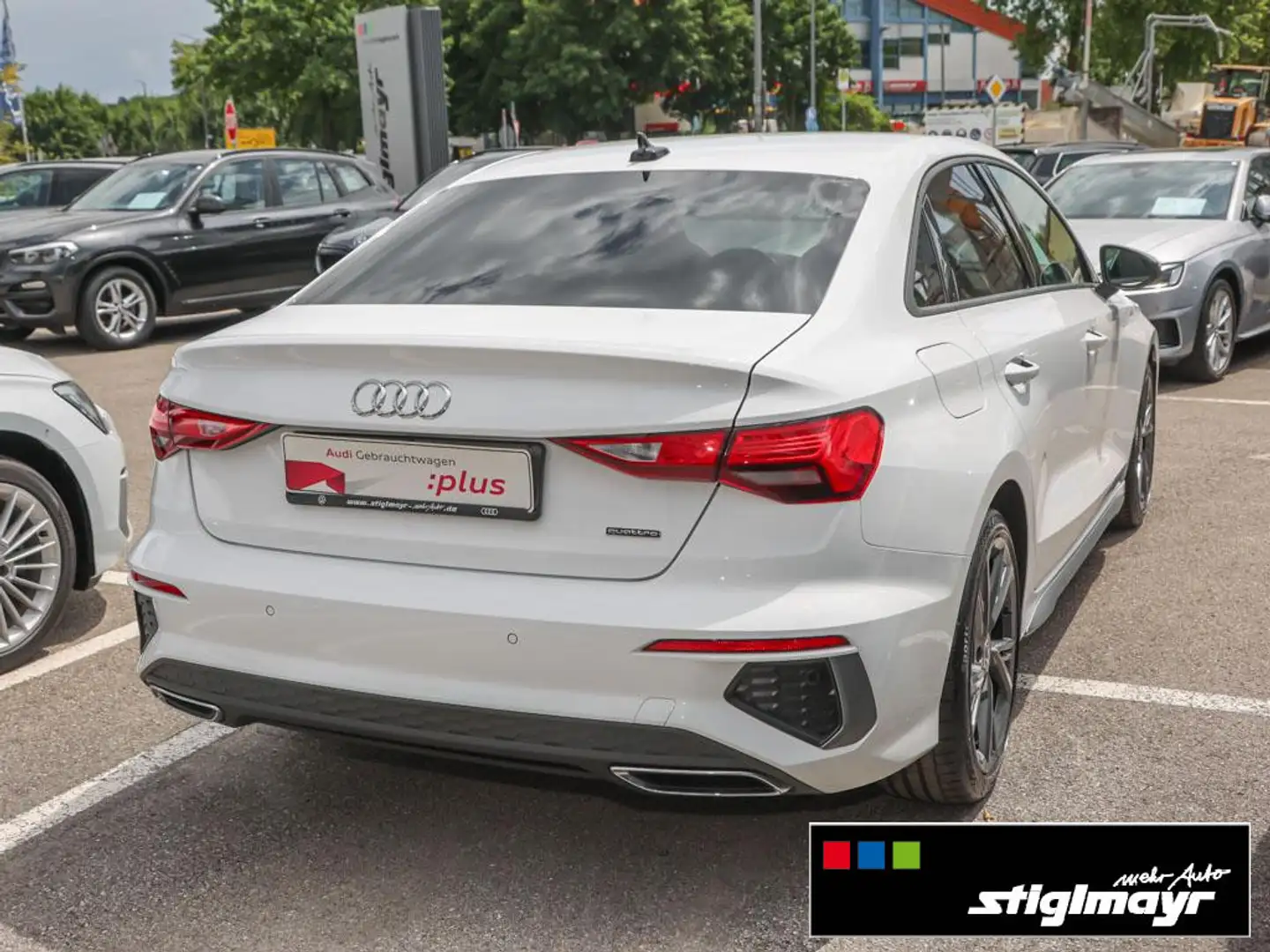 Audi A3 Limousine S-line 40 TDI quattro B&O+NAVI+VC Weiß - 2