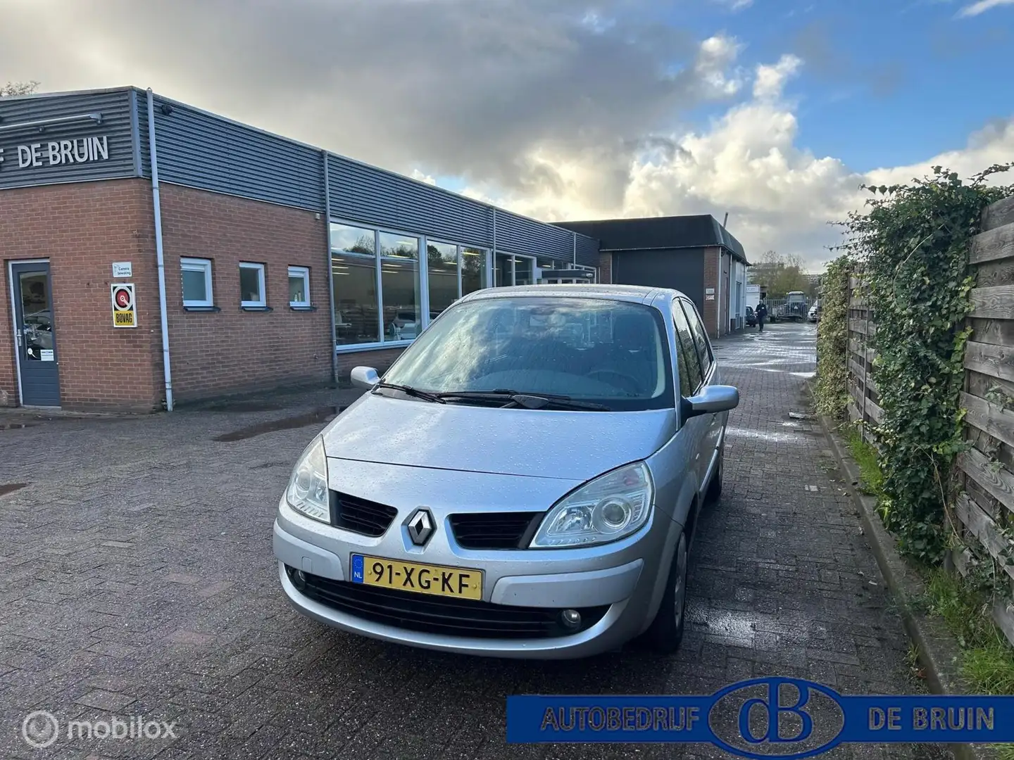 Renault Scenic 1.6-16V Business Line Gris - 2