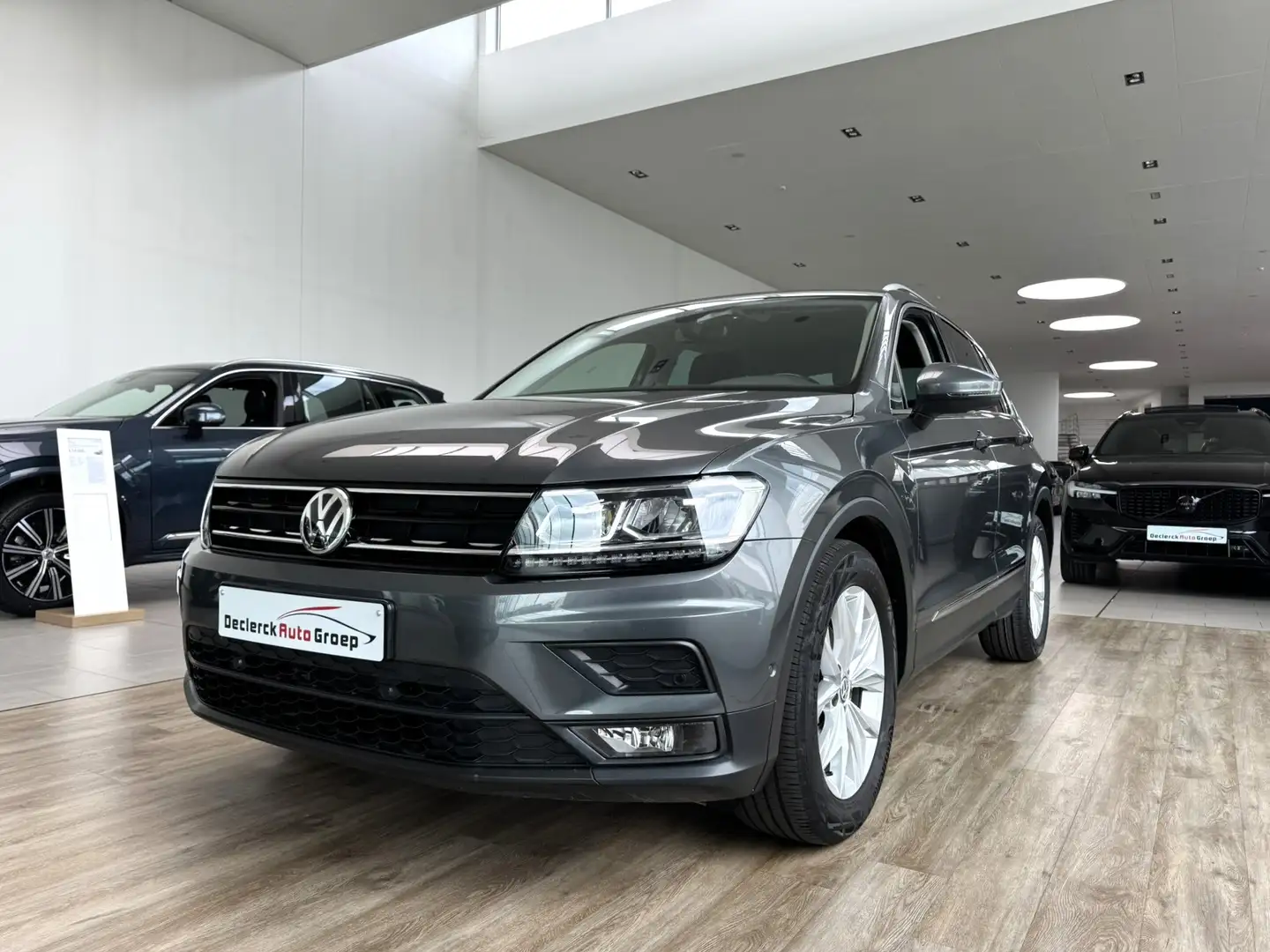 Volkswagen Tiguan 1.4TSI 150PK DSG*COMFORT*1STE EIGENAAR*ONGEVALVRIJ Gris - 1