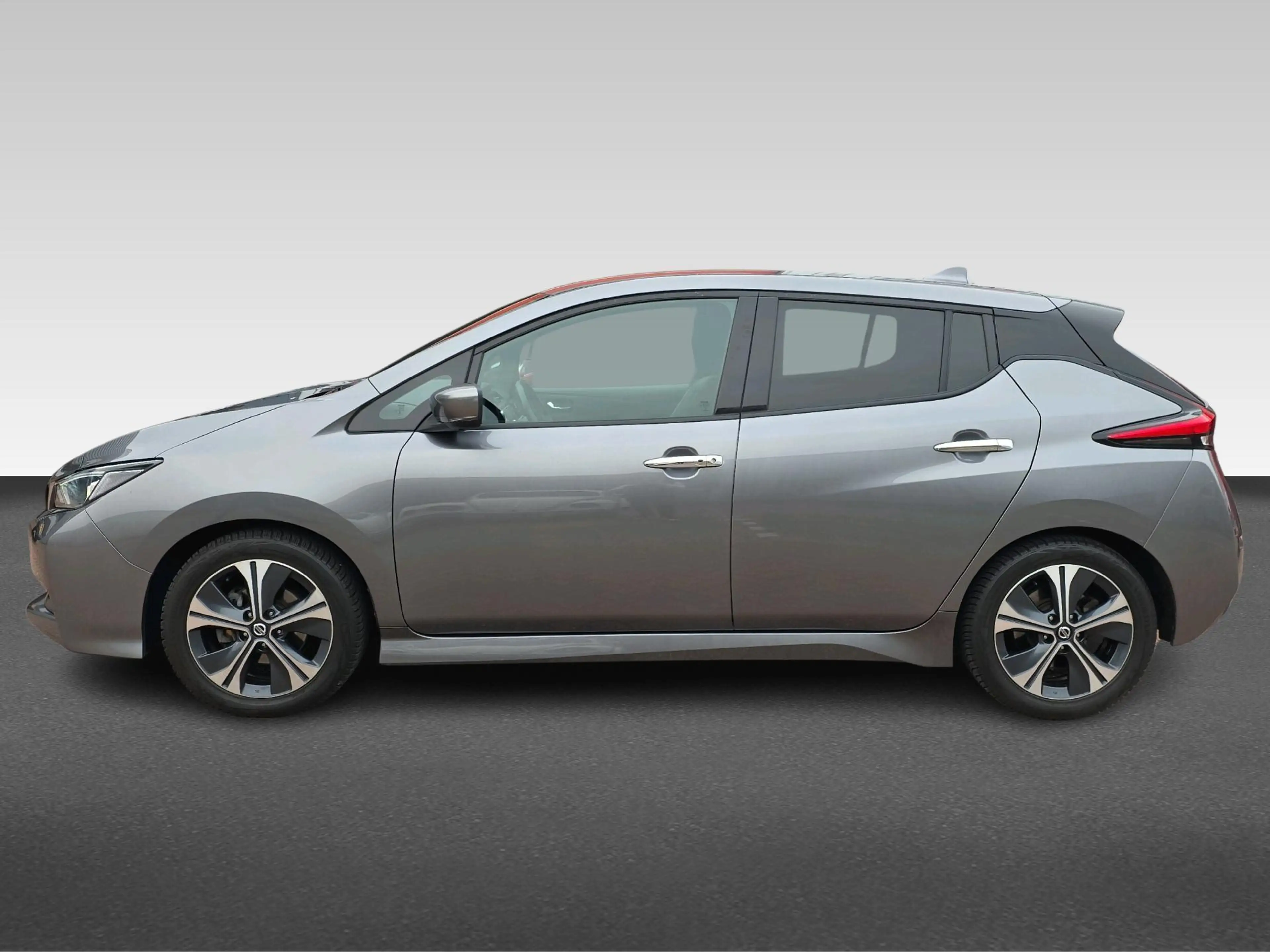 Nissan Leaf Tekna 40 kWh — photo 2