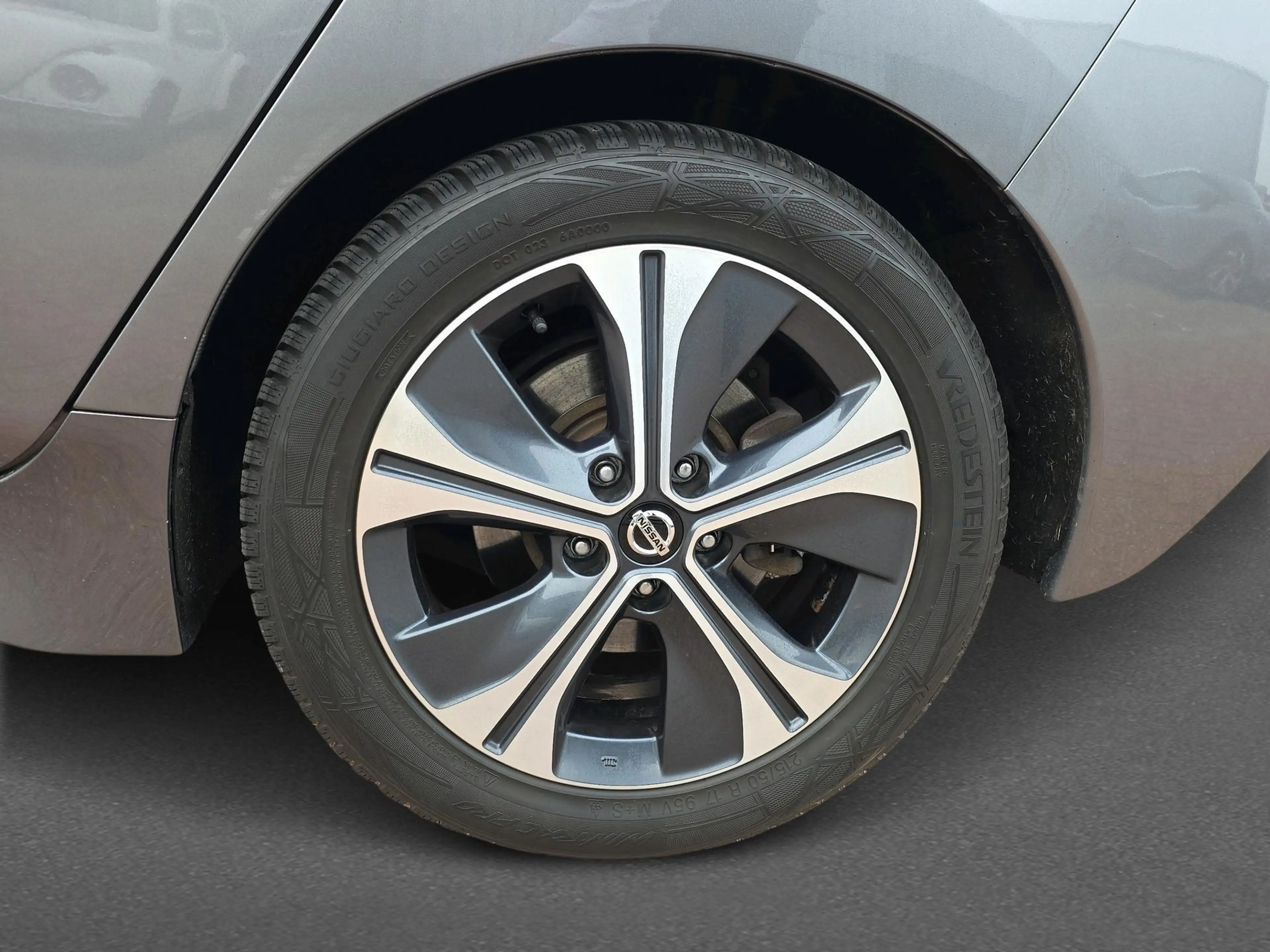 Nissan Leaf Tekna 40 kWh — photo 11
