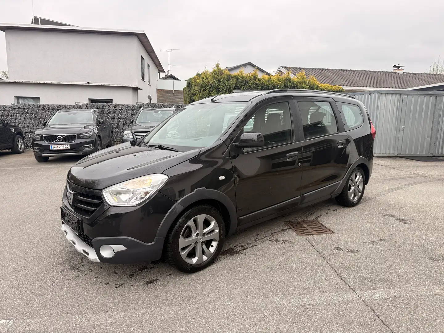 Dacia Lodgy Stepway dCi 110 - 1