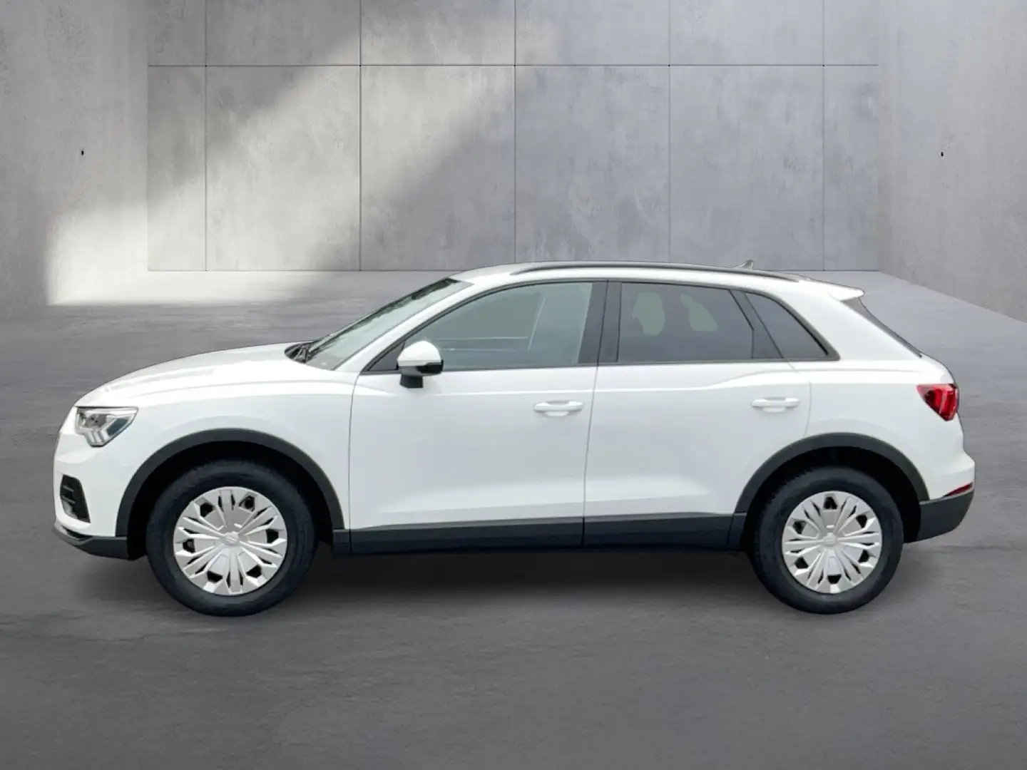 Audi Q3 35 TFSI intense Weiß - 2