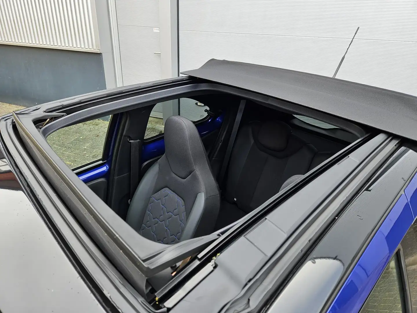 Toyota Aygo X 1.0 VVT-i MT Envy | Cabrio vouwdak | 19.000 km | N Azul - 2