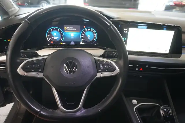 Volkswagen Golf view 11