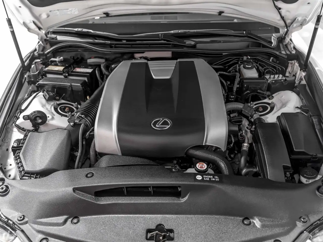 Lexus IS снимка Lexus IS
