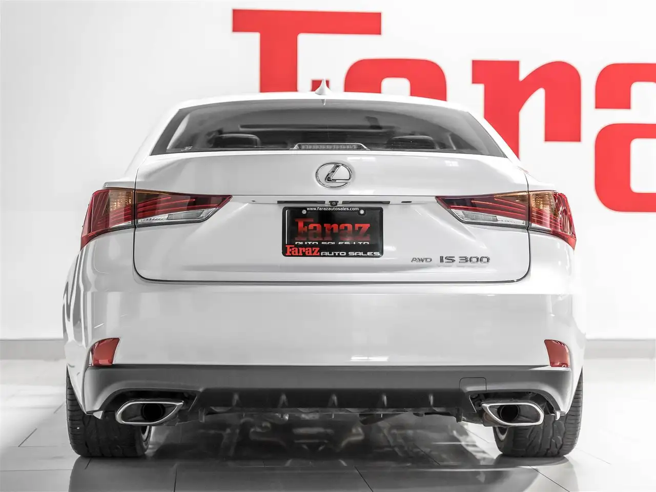 Lexus IS снимка Lexus IS