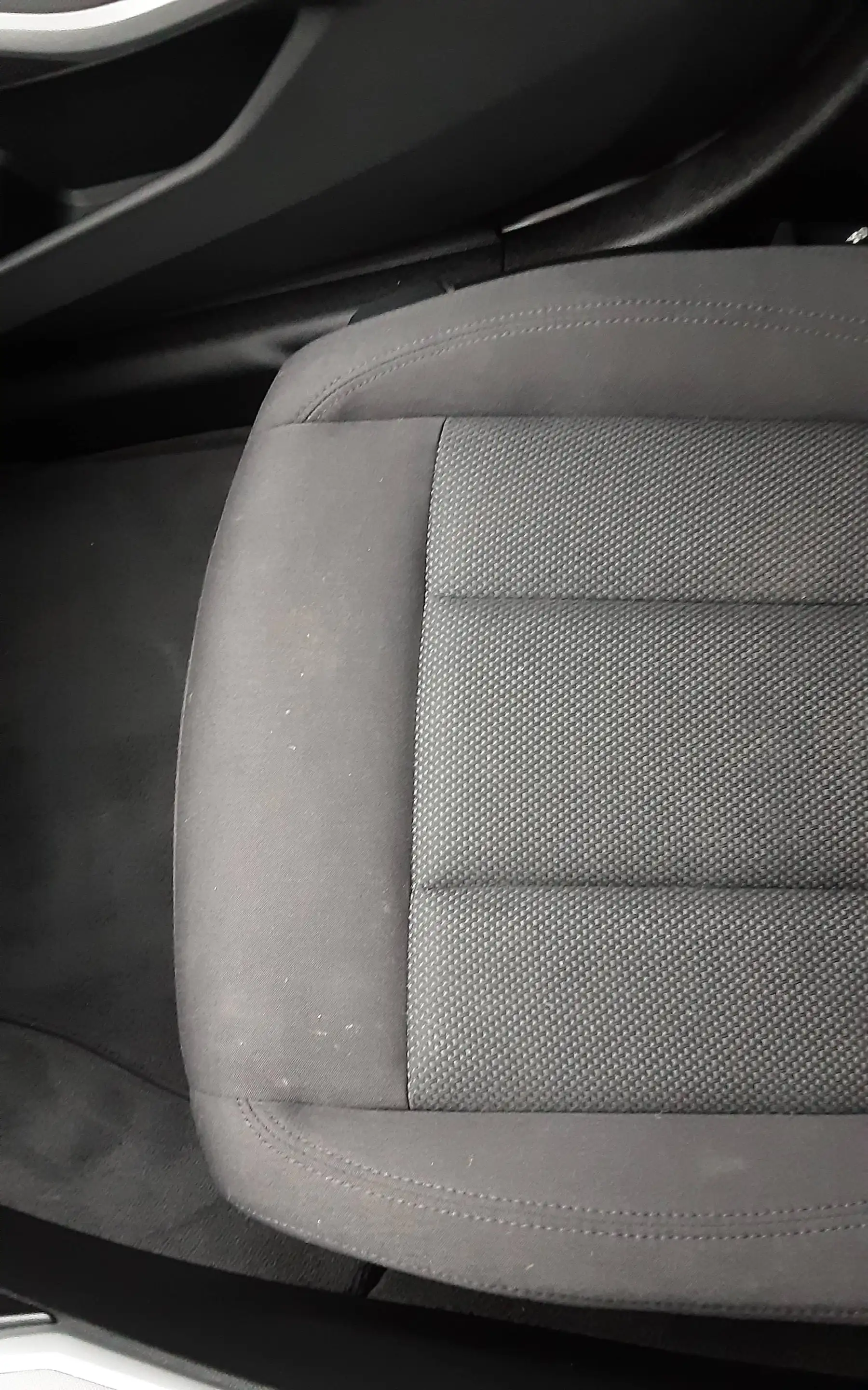 BMW 318 318D BREAK — photo 10