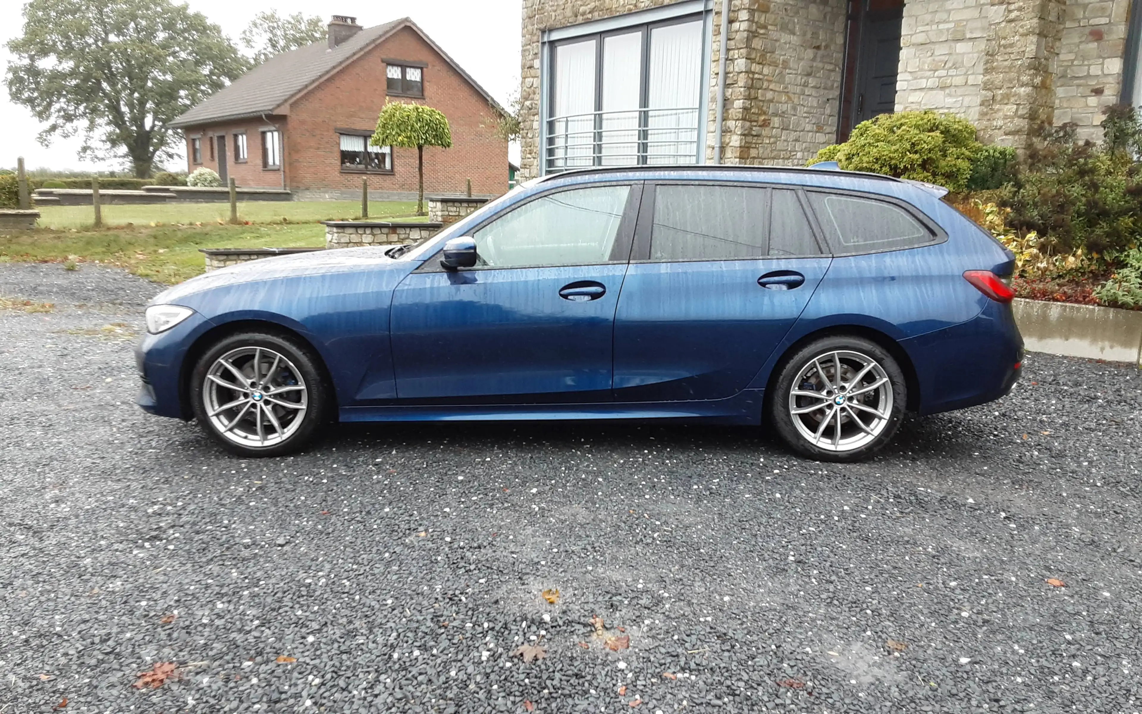 BMW 318 318D BREAK — photo 8