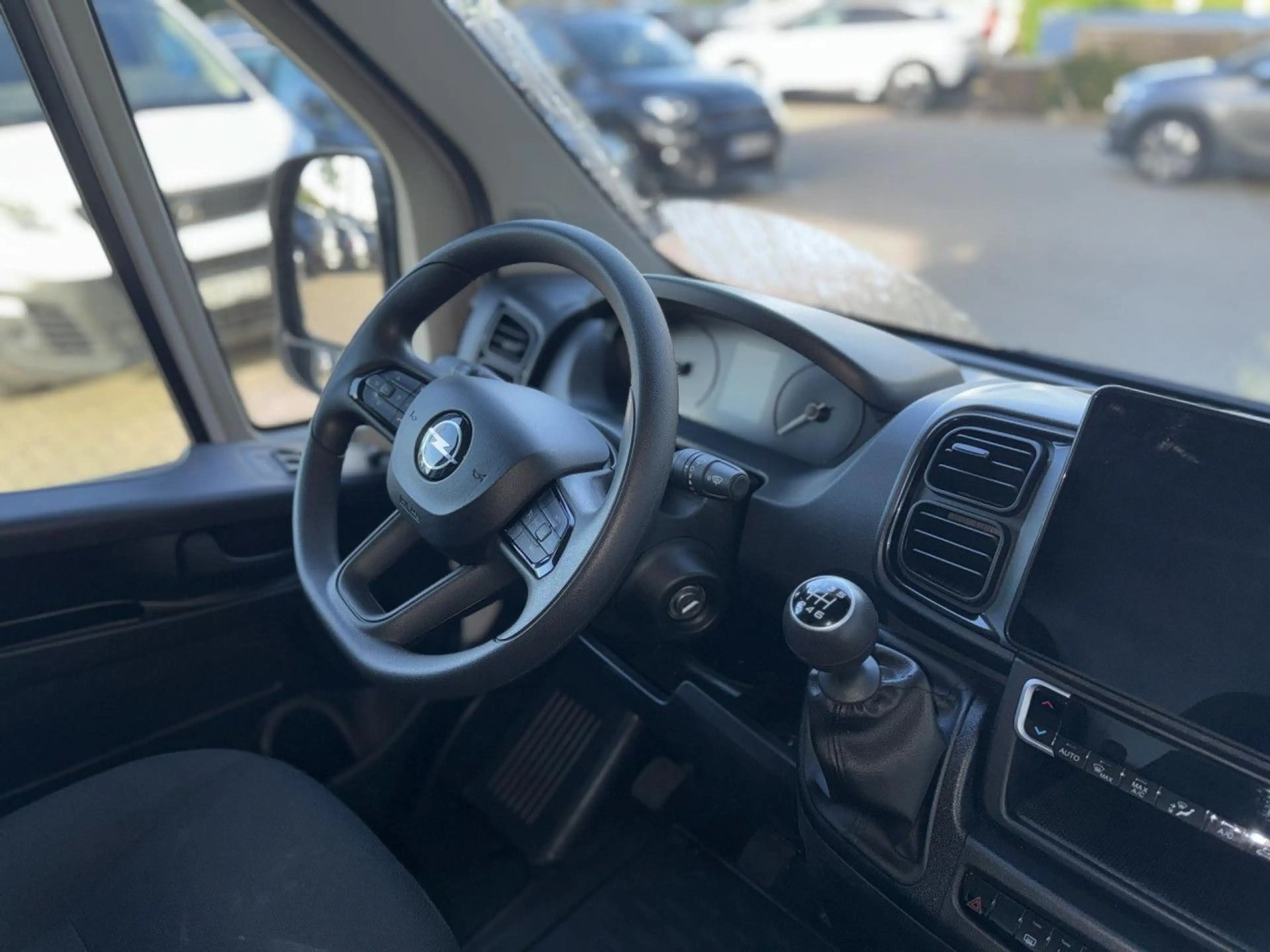 Opel Movano 2.2 BlueHDi 180 L3H2, 10 Zoll Touchscreen! — photo 12