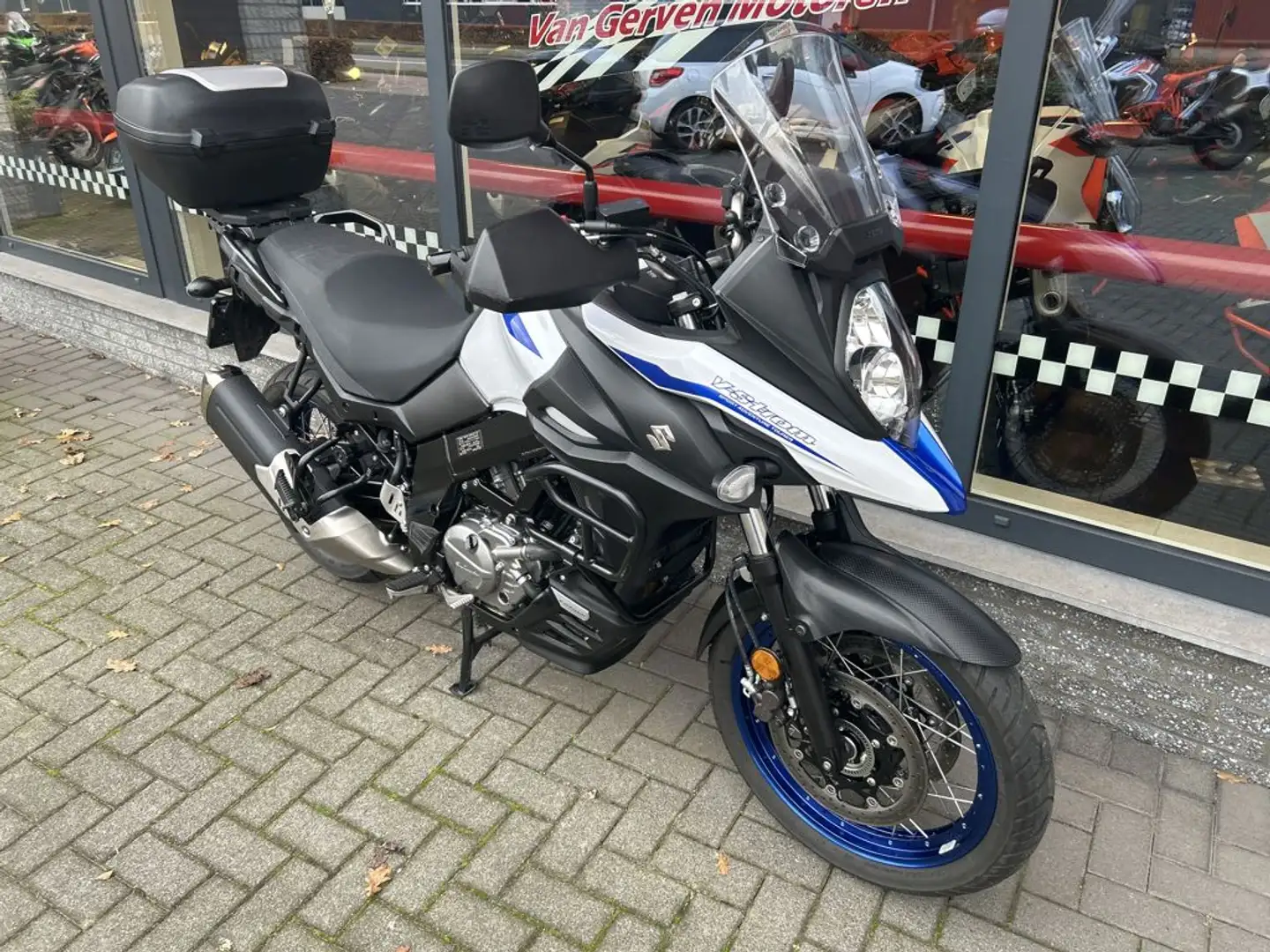 Suzuki V-Strom 650 XTA - 2