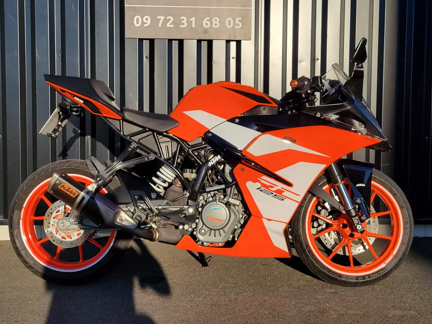 KTM RC 125 Naranja - 1