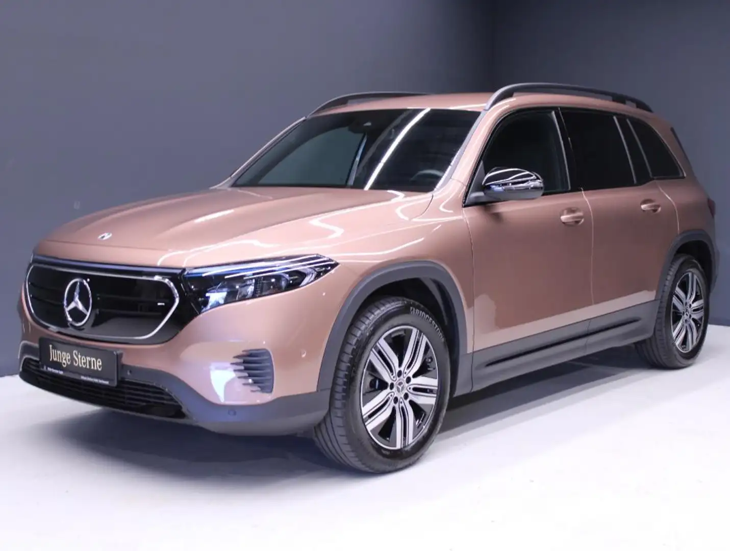 Mercedes-Benz EQB 250 Night+Kamera+Navi+Ambiente+CarPlay+MBUX Or - 1