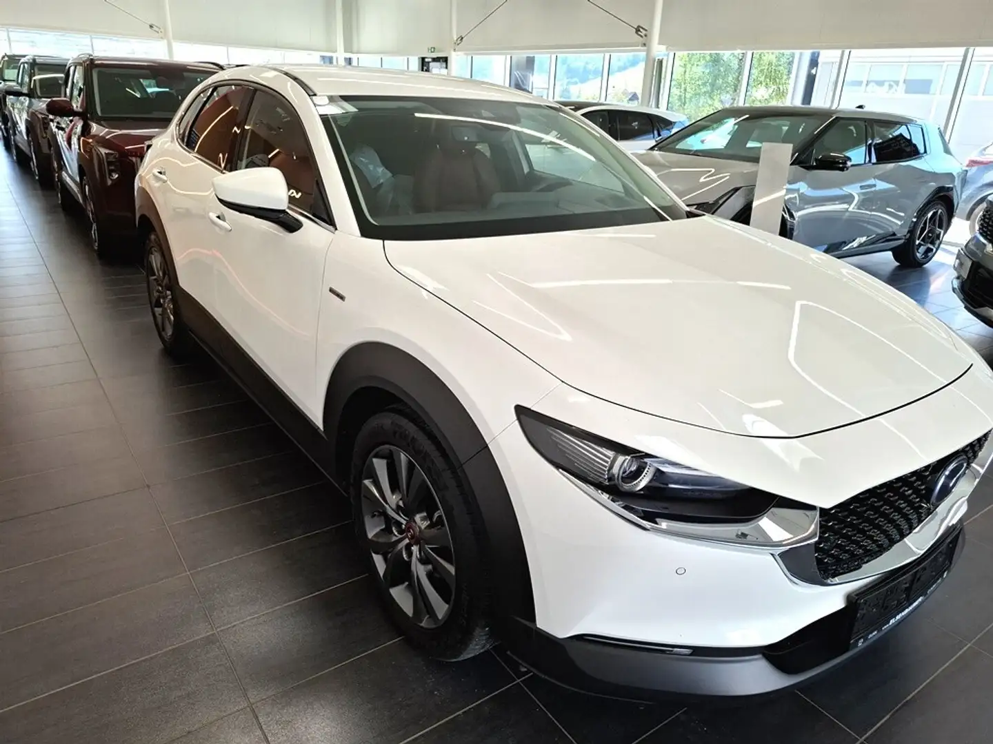 Mazda CX-30 X180 AWD 100 Years Aut. Weiß - 2