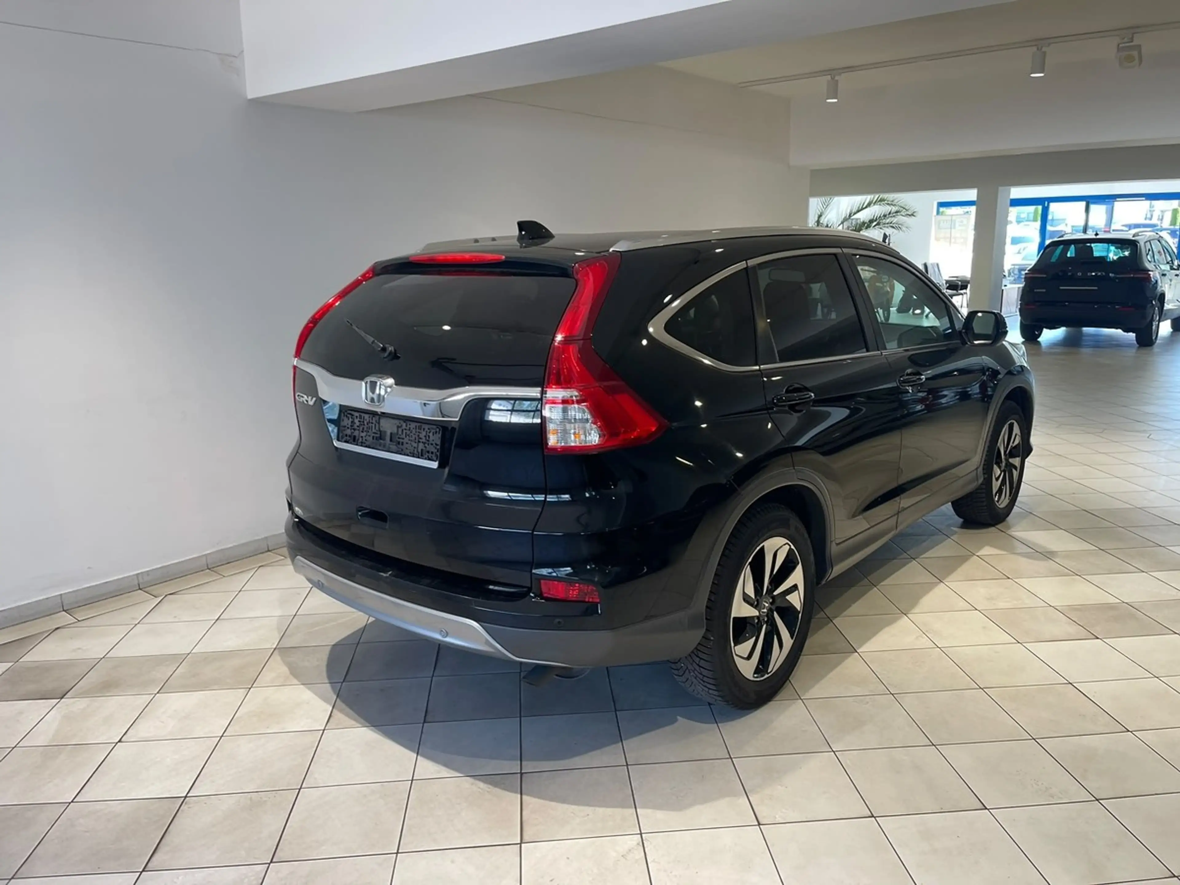 Honda CR-V 1.6 Automatik 9-Stufen Allrad Xenon Navi — photo 5