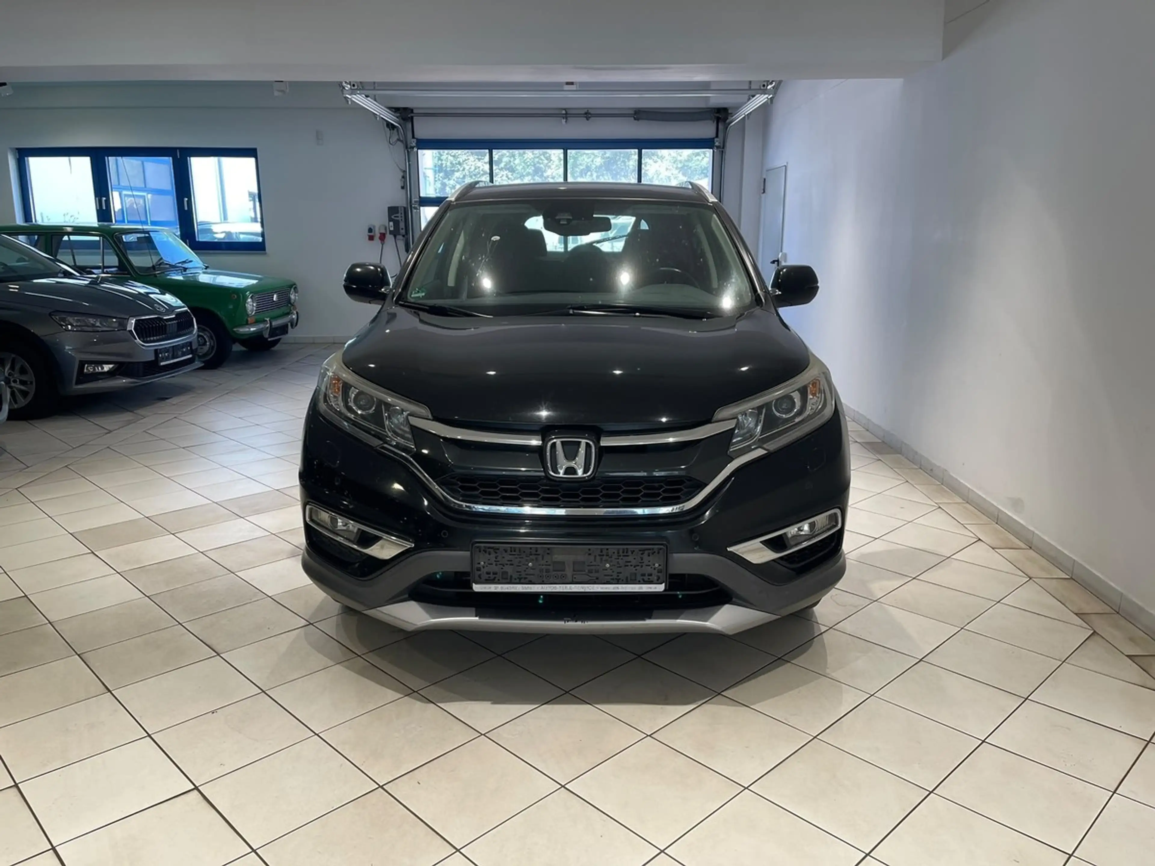 Honda CR-V 1.6 Automatik 9-Stufen Allrad Xenon Navi — photo 2