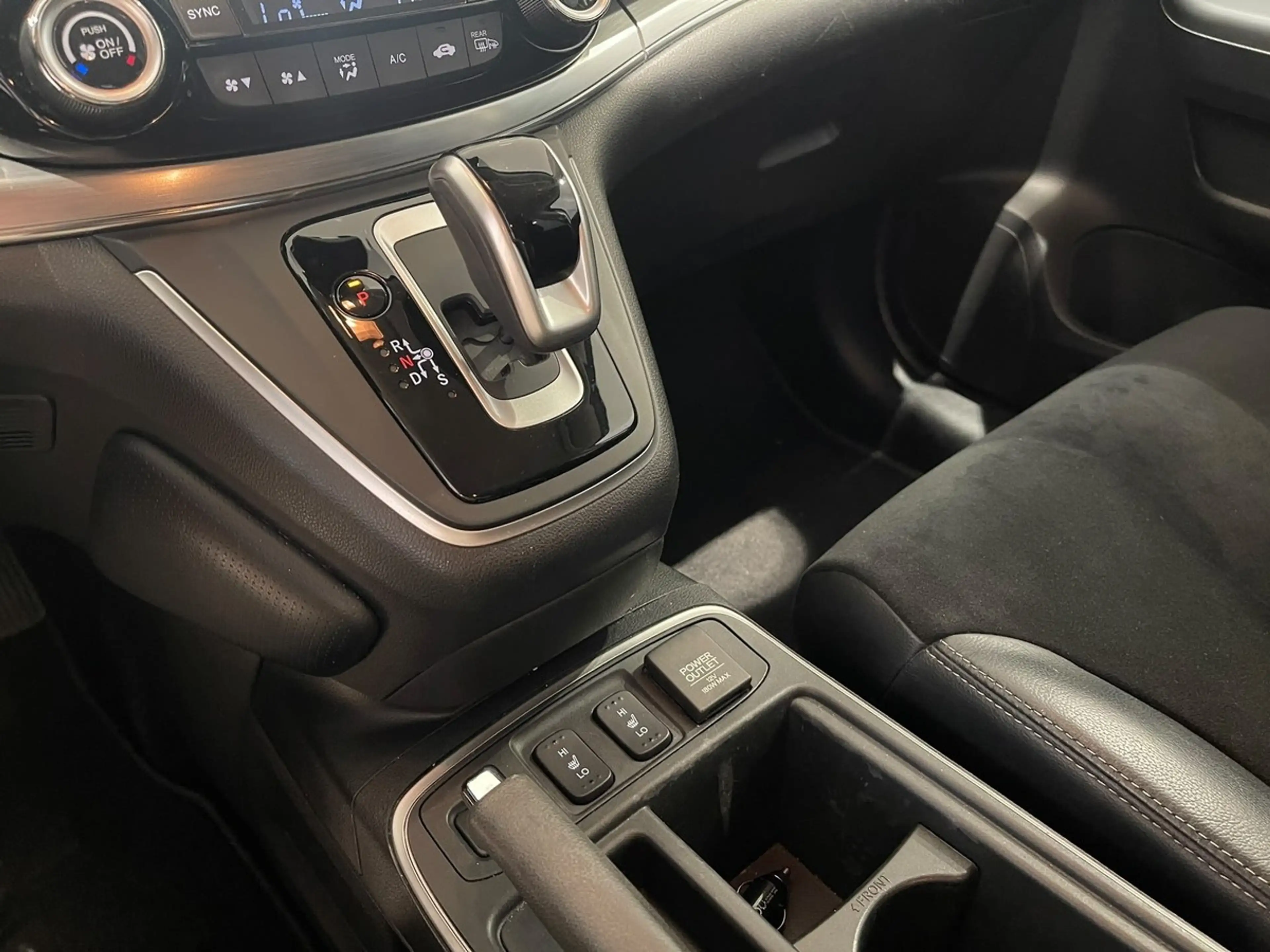 Honda CR-V 1.6 Automatik 9-Stufen Allrad Xenon Navi — photo 15