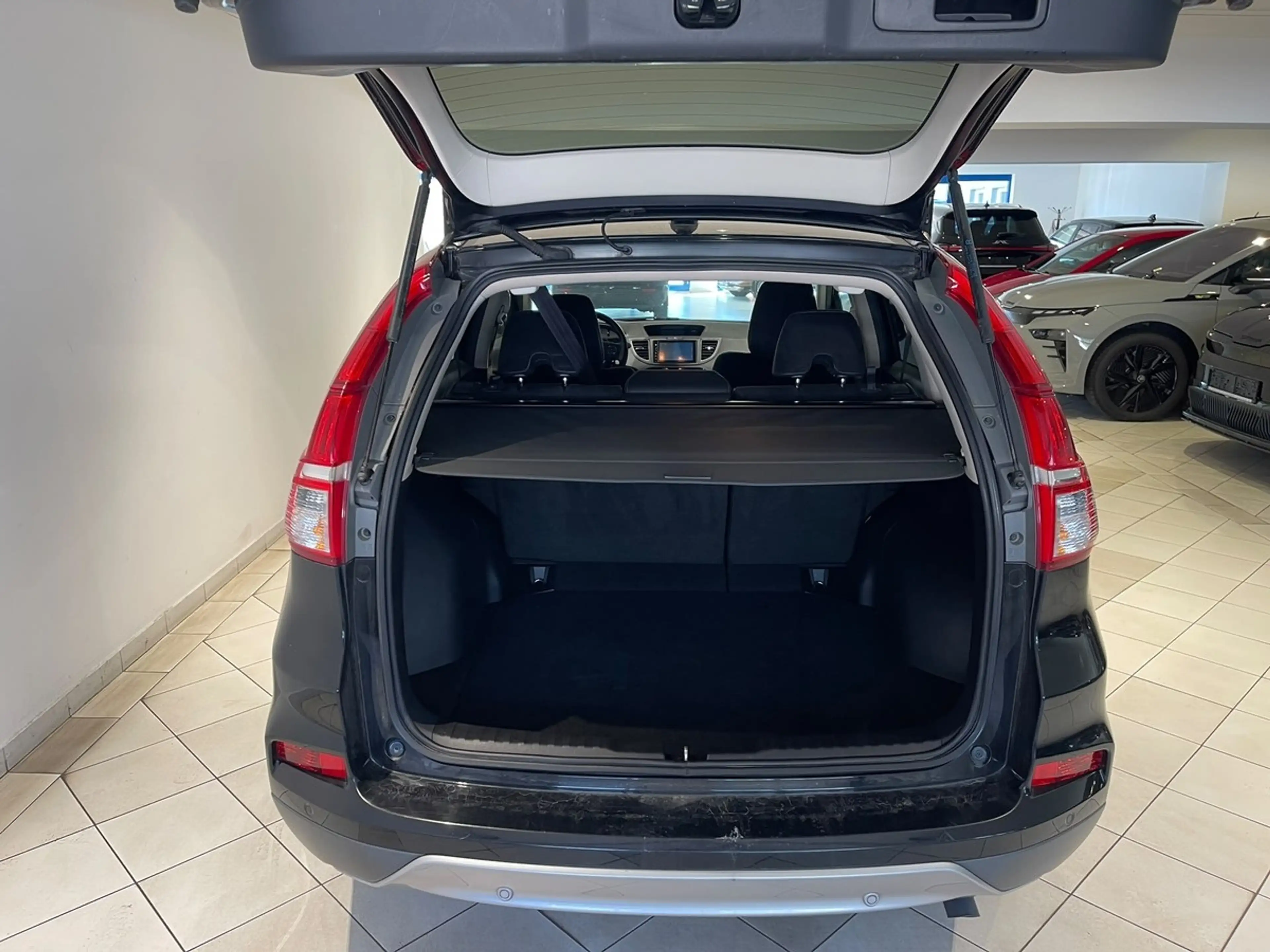 Honda CR-V 1.6 Automatik 9-Stufen Allrad Xenon Navi — photo 10