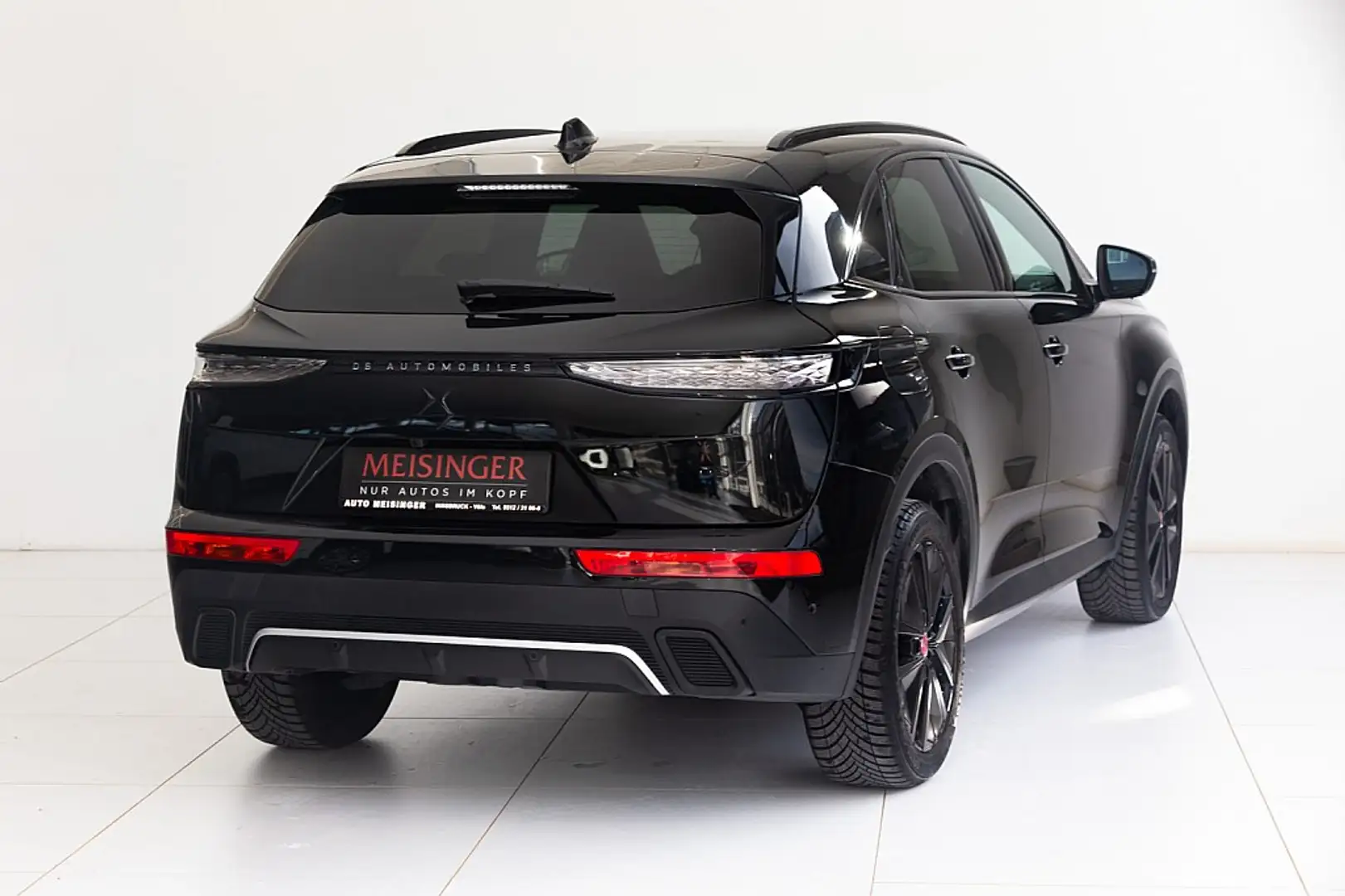 DS Automobiles DS 7 Crossback DS7 BlueHDi 130 Aut. Performance Line Schwarz - 2