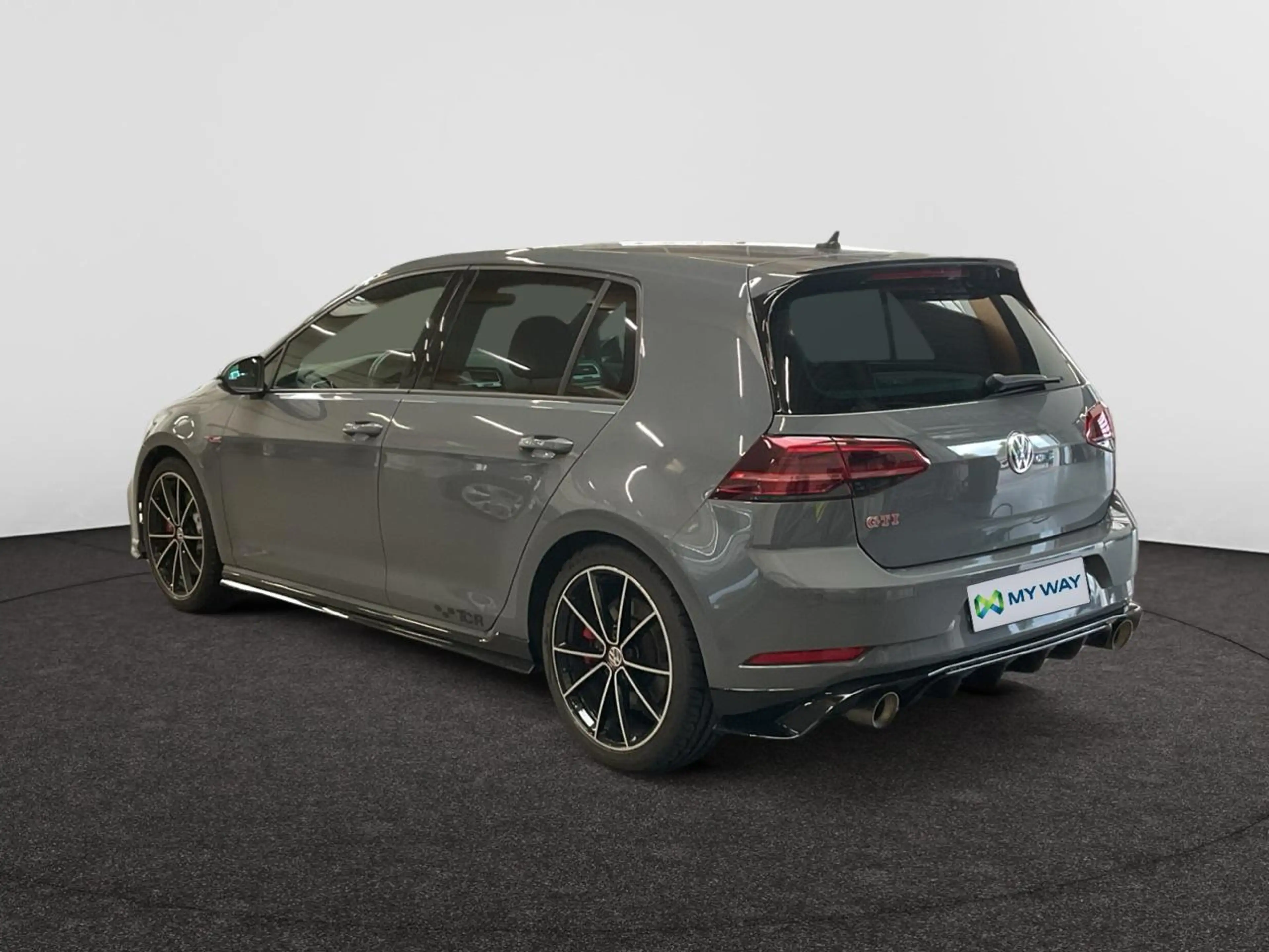 Volkswagen Golf Golf 2.0 TSI TCR OPF DSG — photo 3