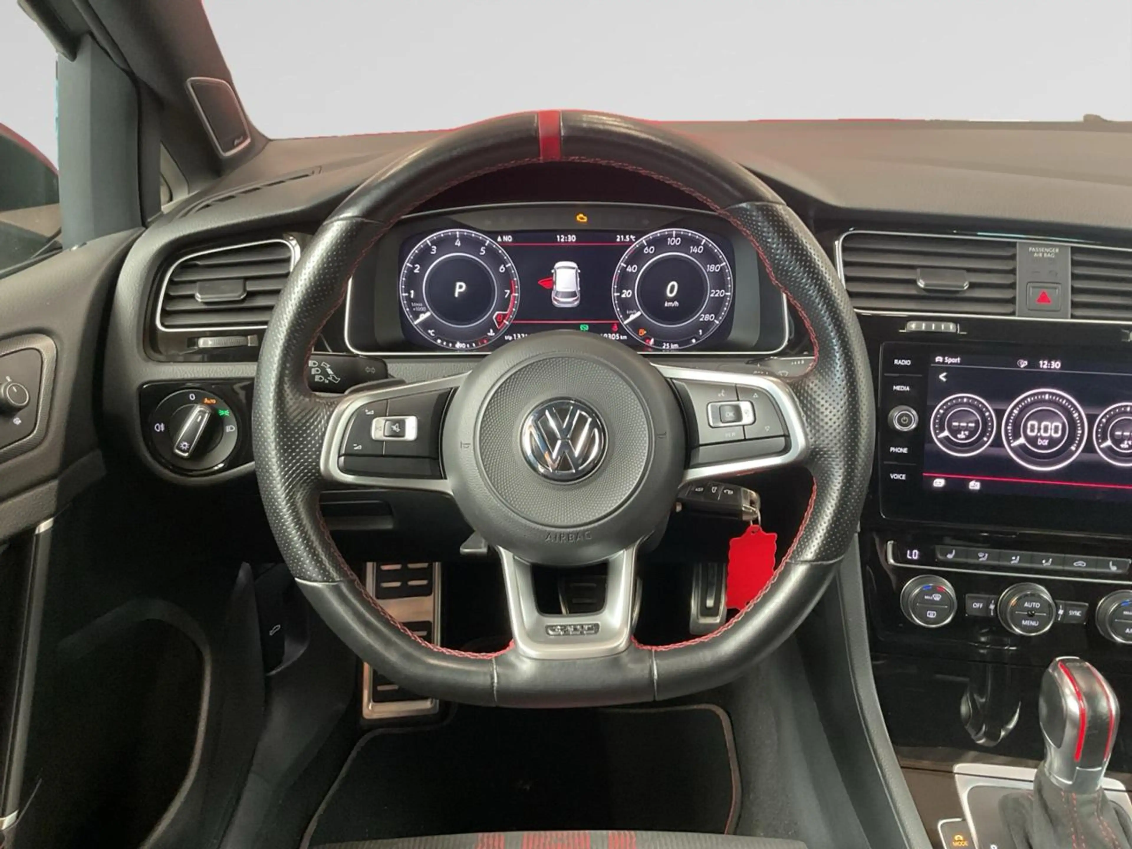 Volkswagen Golf Golf 2.0 TSI TCR OPF DSG — photo 12