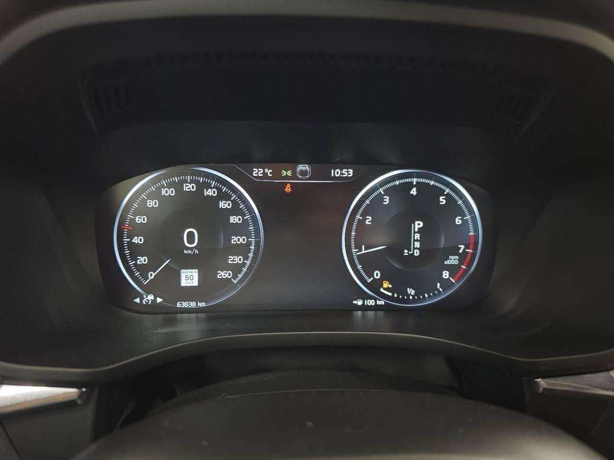 2020 Volvo XC60 Momentum 2020 *NO ACCIDENT* / 2020 *AUCUN ACCIDENT thumb 8