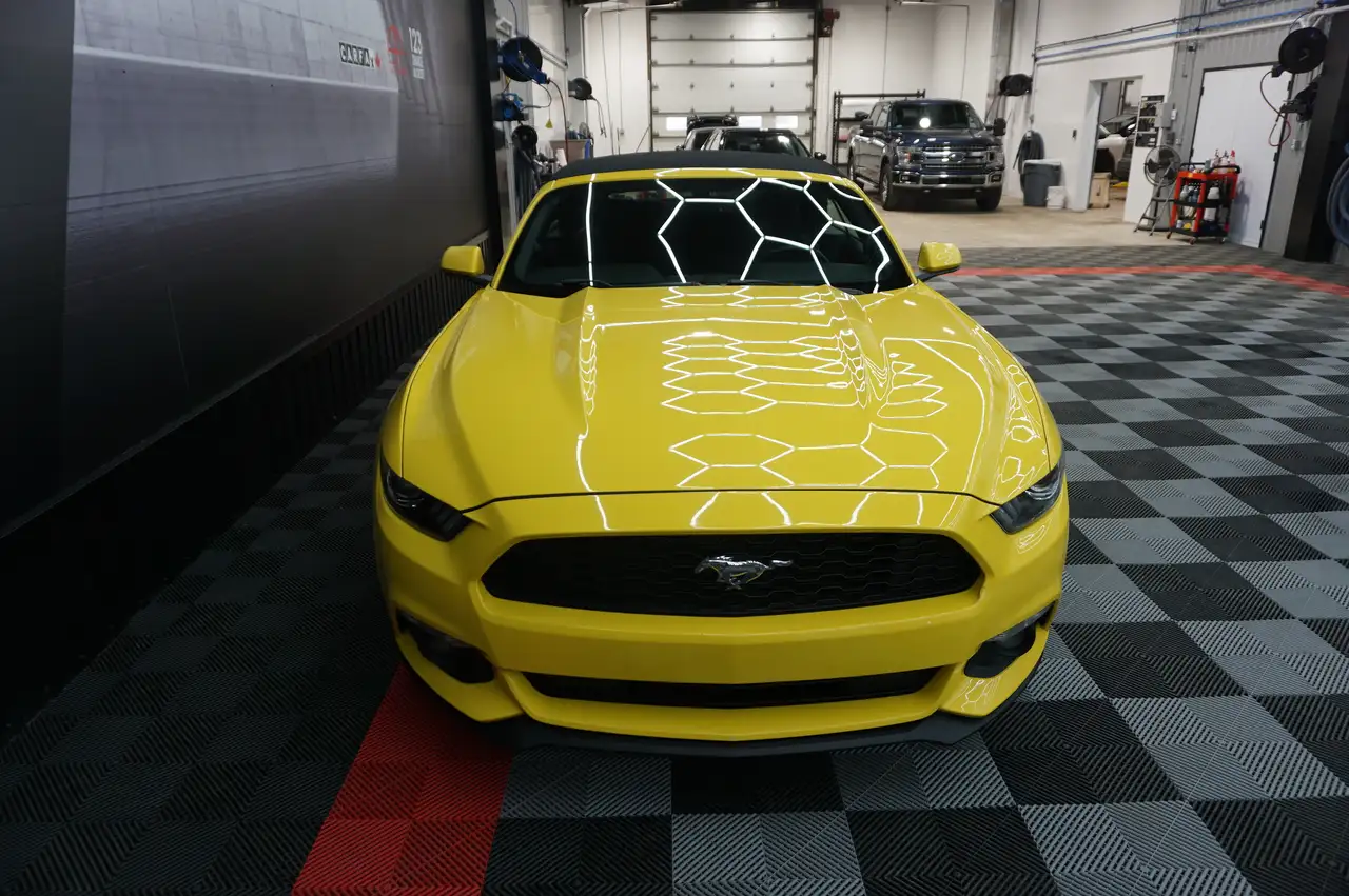 Ford Mustang снимка Ford Mustang